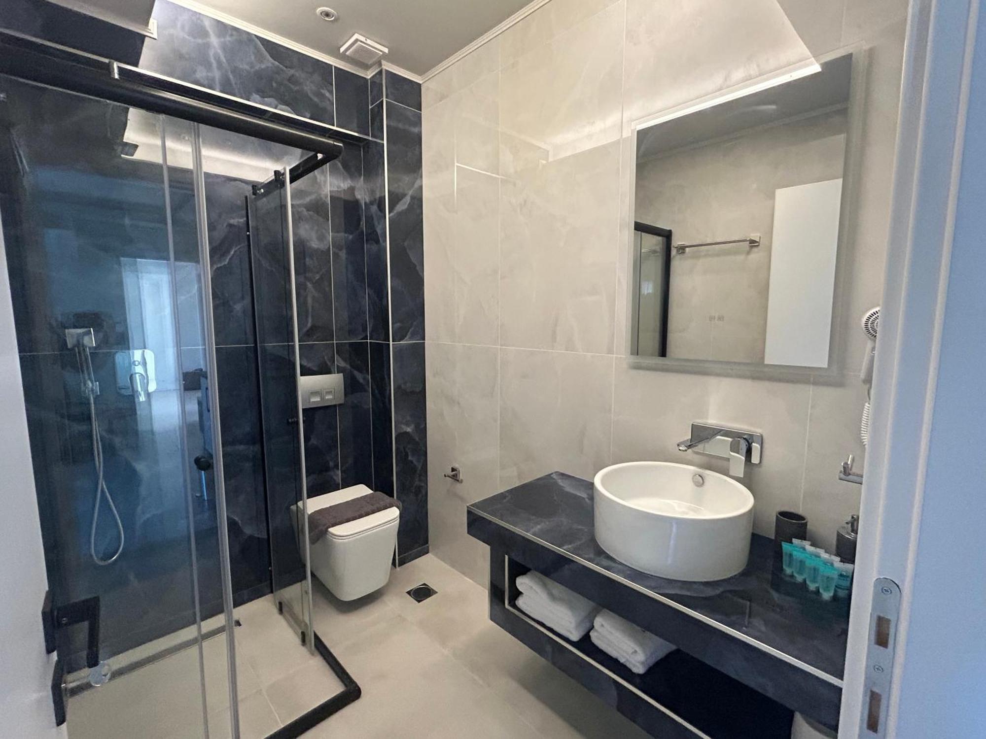 Fay Suites 弗洛伊塔 外观 照片